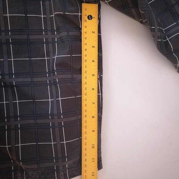 Firethorn Men's Grey/Black with White Strips Golf Shorts - Picture 10 of 10